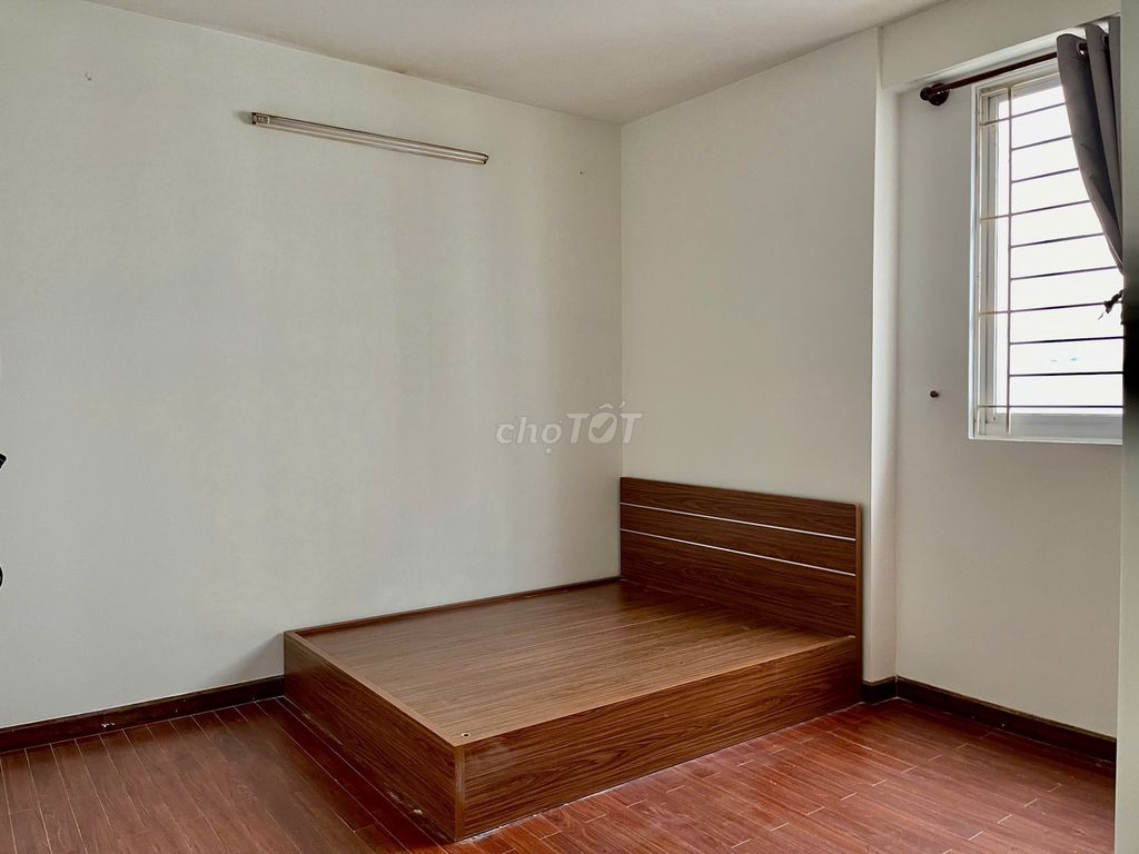 Renting Belleza apartment, District 7. 124 meters, 3 bedrooms, 2 bathrooms with air conditioning, 12 million new houses.