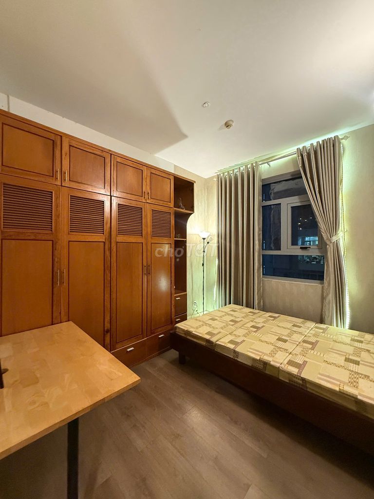 Hot room need to rent Luxcity 85 meters 3 bedrooms full of 15 million a month.