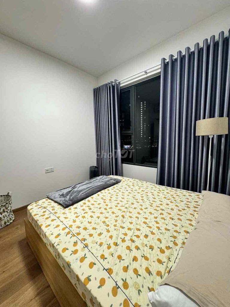 Quickly rent two full bedroom Mizuki Park interior - with balcony