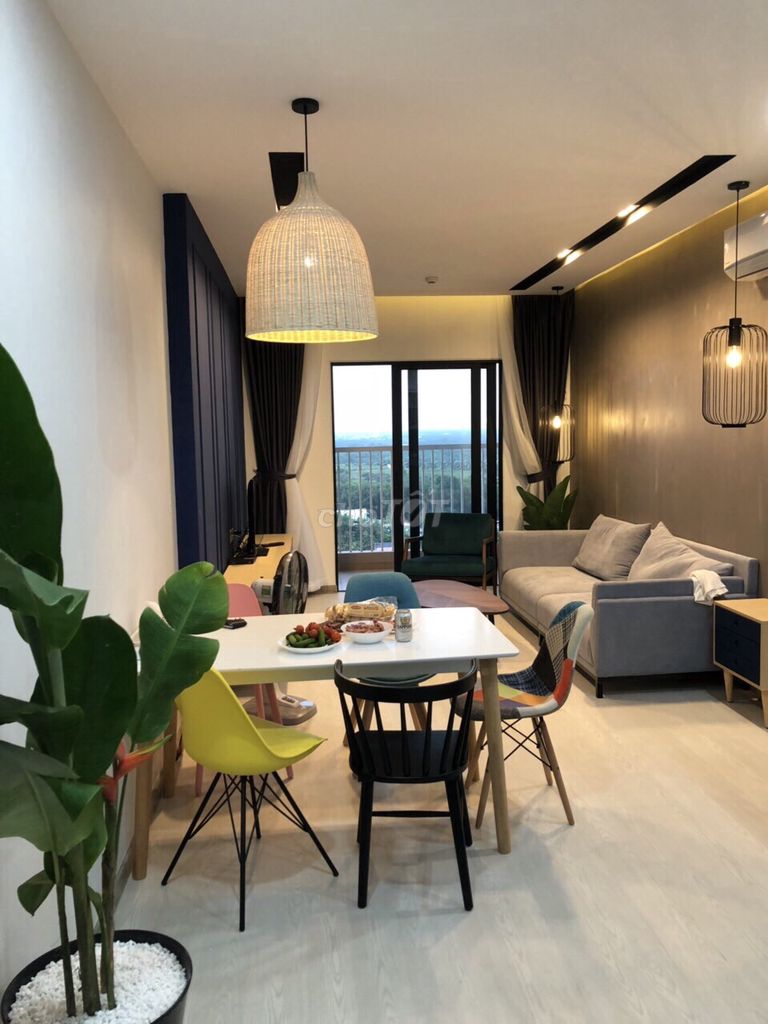 Rent apartment 160 meters, 3 rooms in Era Town District 7 interiors.