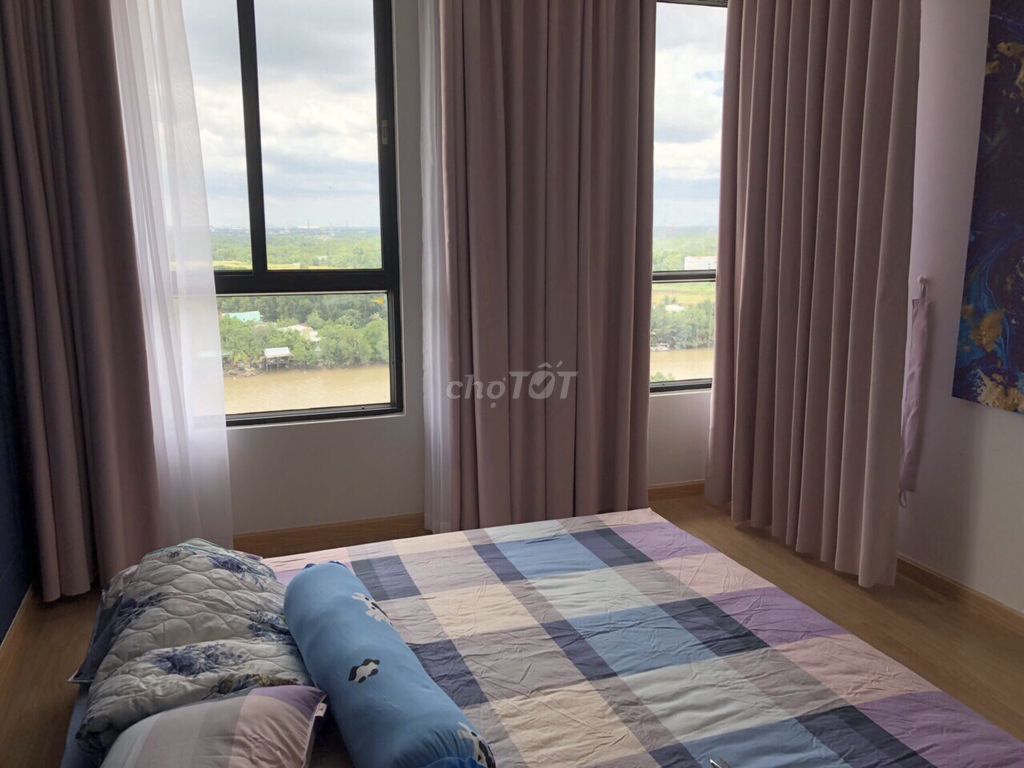 Rent apartment 160 meters, 3 rooms in Era Town District 7 interiors.
