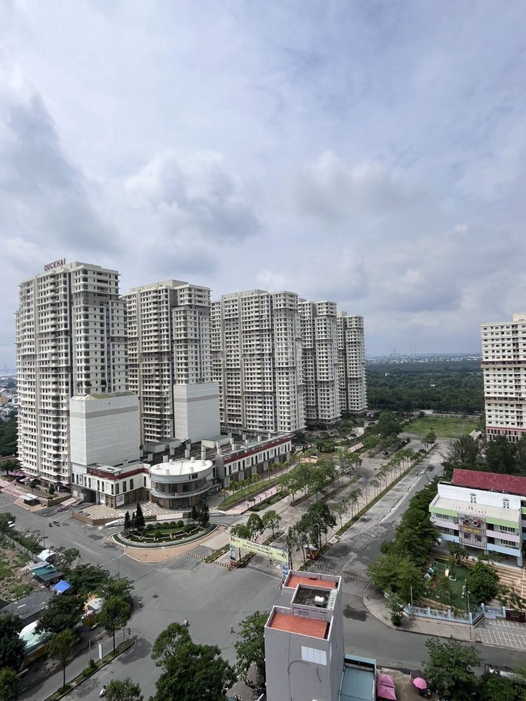 Rent apartment 160 meters, 3 rooms in Era Town District 7 interiors.