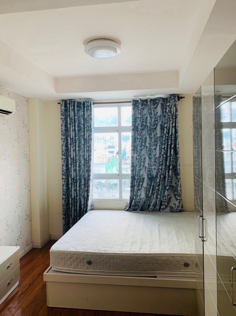 Rent Cộng Hòa Plaza apartment 2 Room 3/ Close Airport