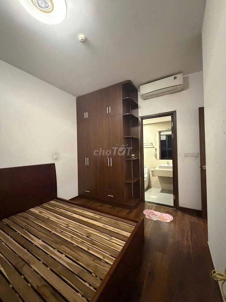 Cộng Hòa Plaza-2 bedroom, two full toilets, 14 million/7m2th.