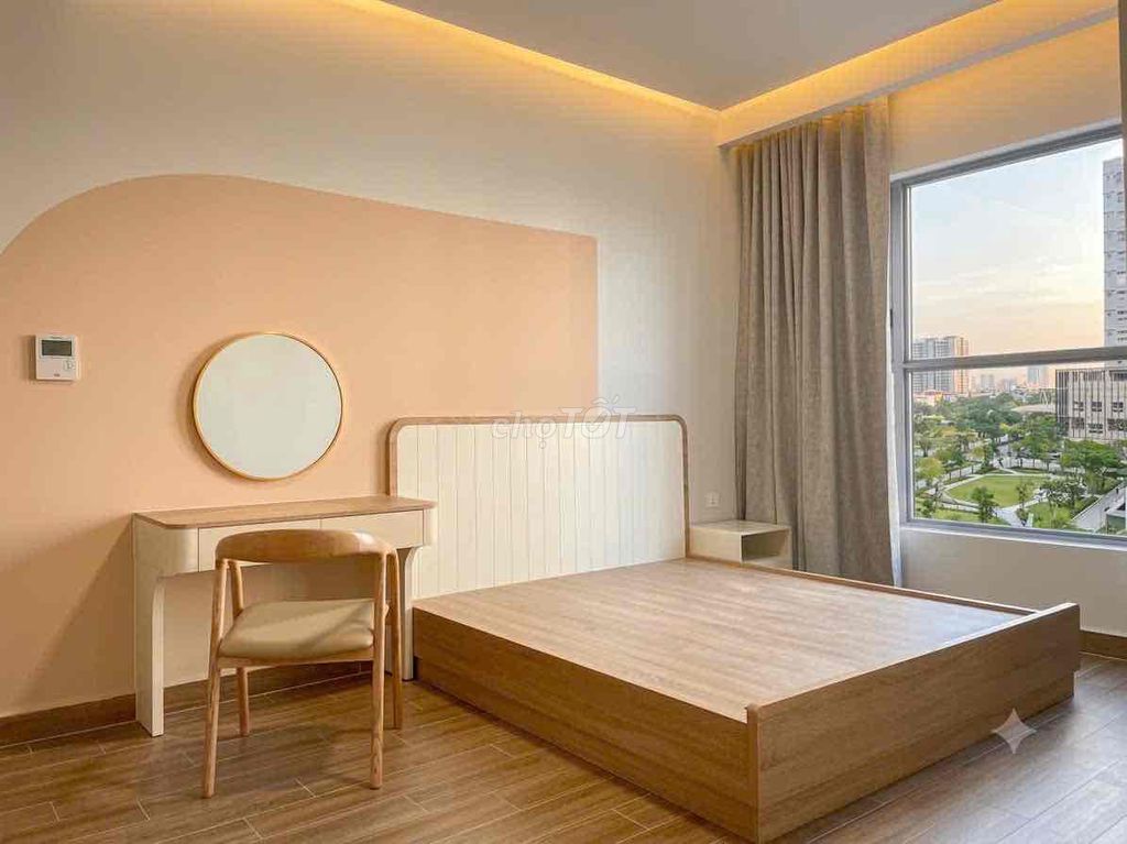 Rendle the Sunrise Riversie/Celesta Rise 2 bedrooms 3/3 of the 7th.