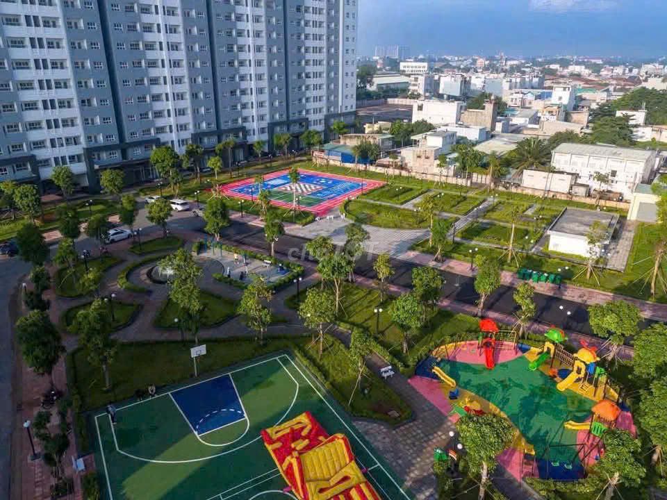 We're going to double-check the big apartment -- a lot of Bình Tân Võ Văn Kiệt people from 6 million.