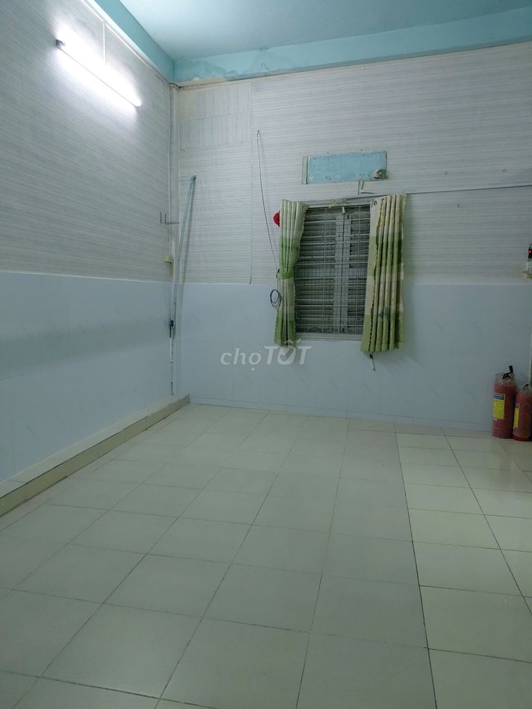 Rent apartment ~36 M2 – Lý Thường Kiệt street, tp.hm