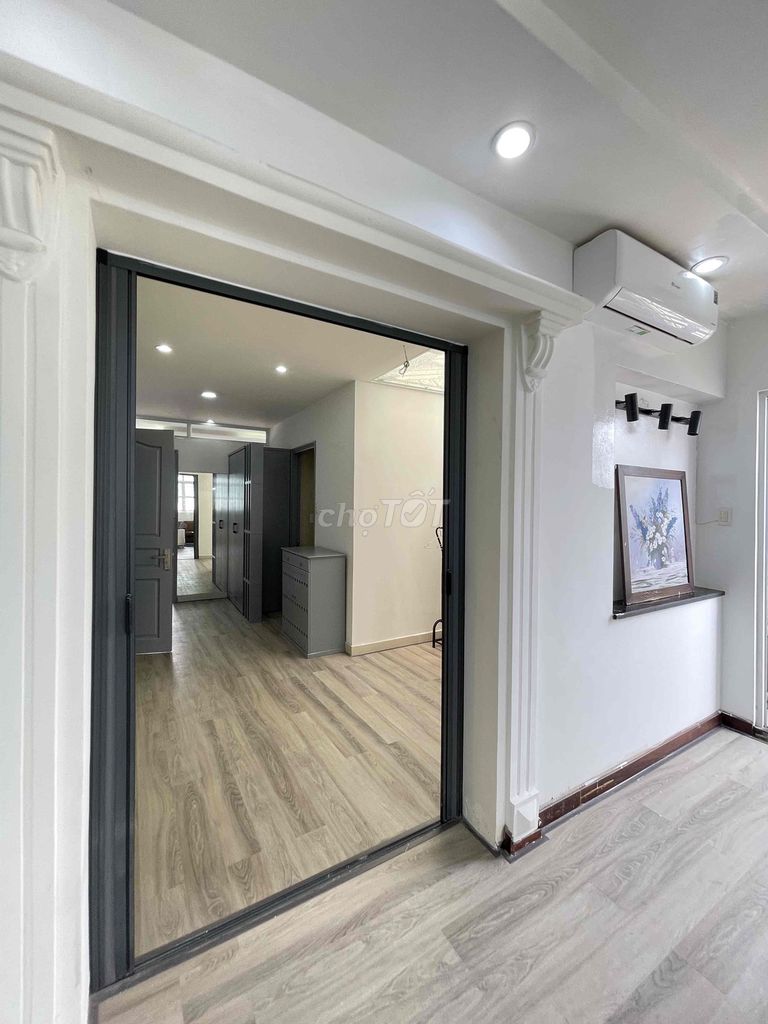 apartment 2 bedroom - 100 meters - full interior - car vault, elevator