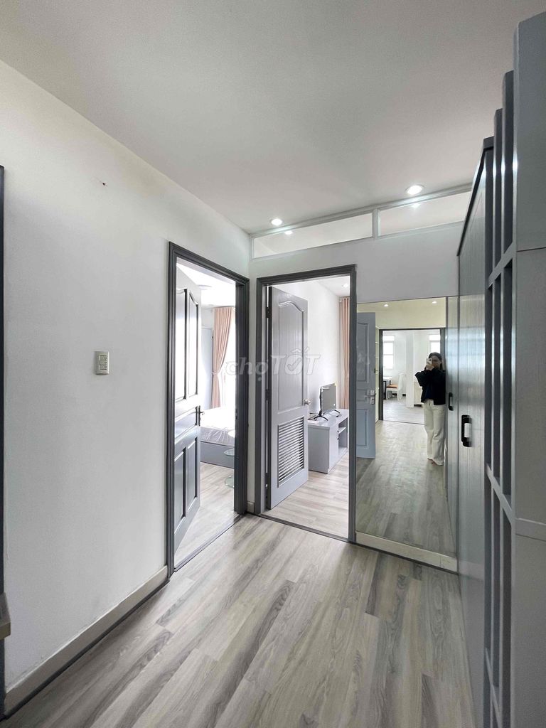 apartment 2 bedroom - 100 meters - full interior - car vault, elevator