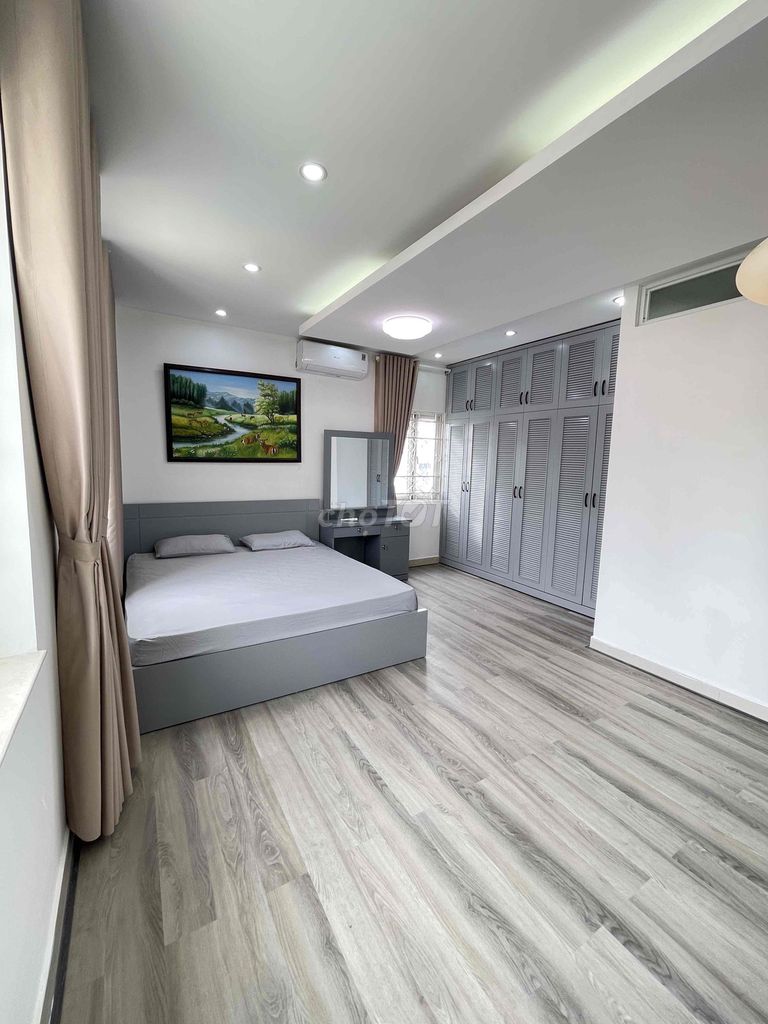 apartment 2 bedroom - 100 meters - full interior - car vault, elevator