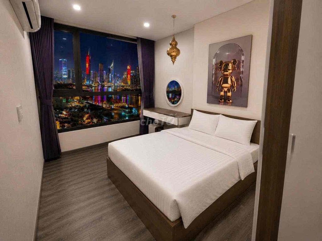Two bedrooms. Two bedrooms. 80 meters. Full Riva Park interior.