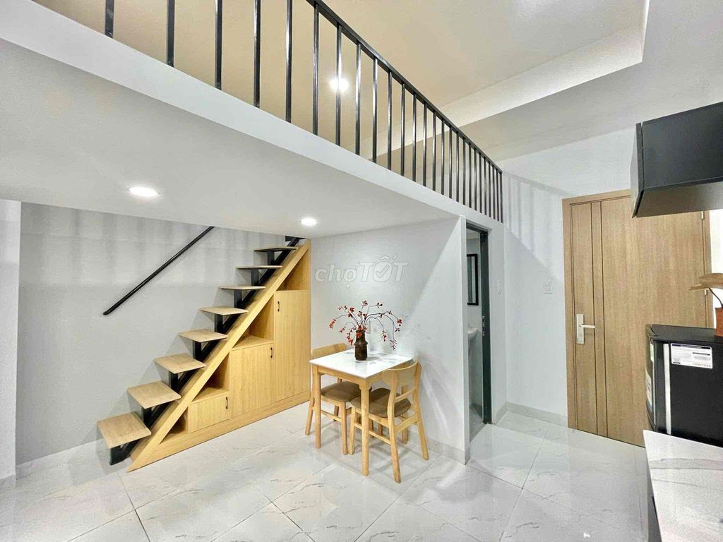 leased to the 7th District of 7 large window balcony near lotte tdtutumum rmit