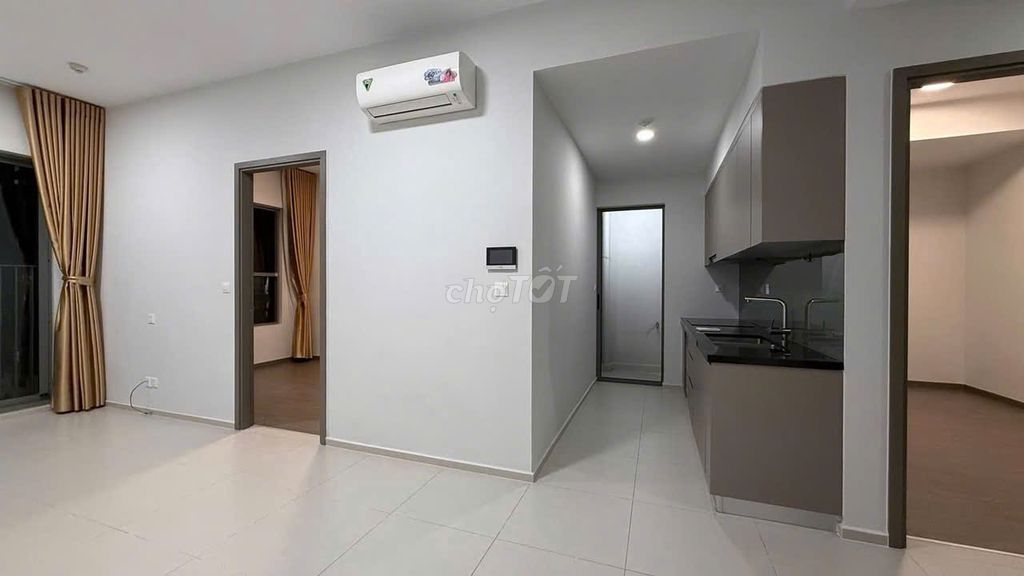 The Splendor apartment. Nguyễn Văn Dung. Gò Vấp. 65 meters two bedrooms. ntcb. Eight million and five.