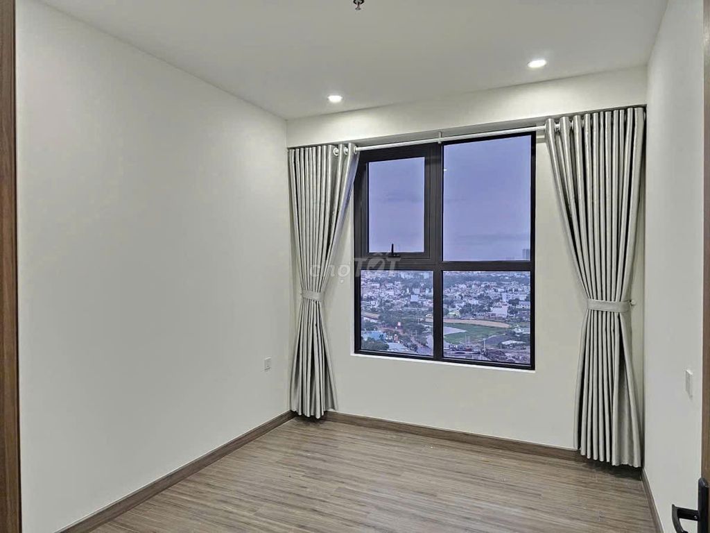 Funky residence, Song Rian. District 12. 75 meters two bedrooms. ntcb. Eight million.