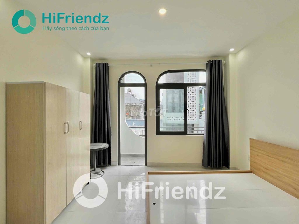 Rents a balcony stuido apartment near Nguyễn Thị Thập lotte mart mmc