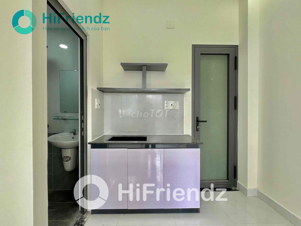Rents a balcony stuido apartment near Nguyễn Thị Thập lotte mart mmc