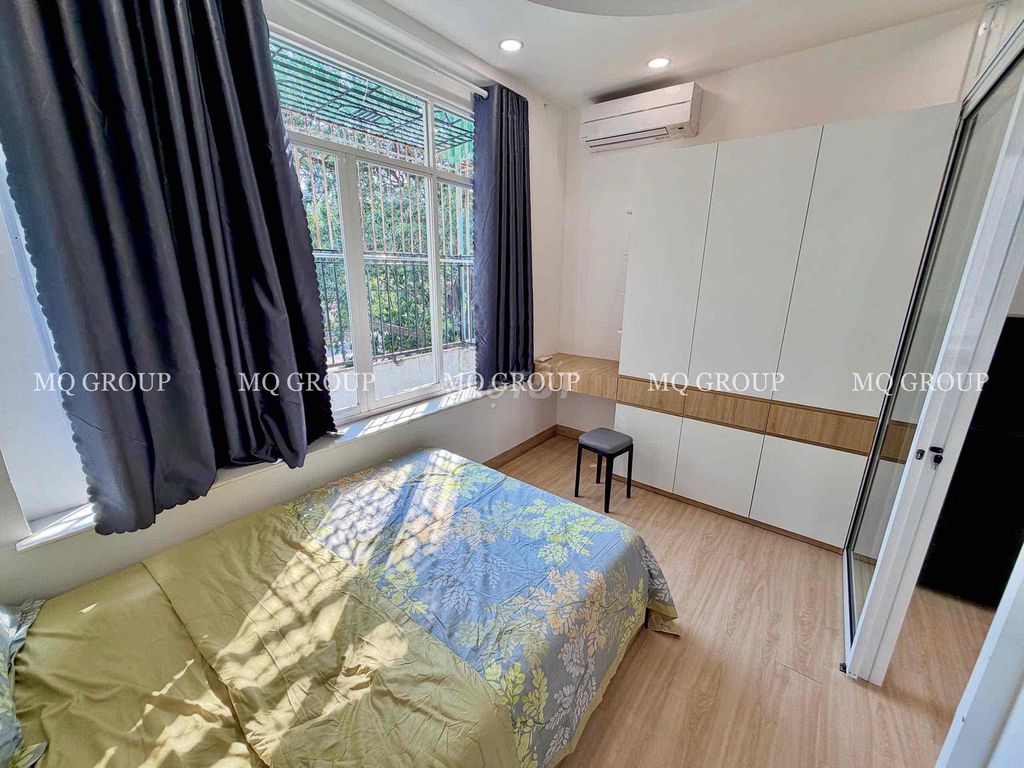 service apartment - full interior - 1 bedroom - large Đào Duy Anh roof window