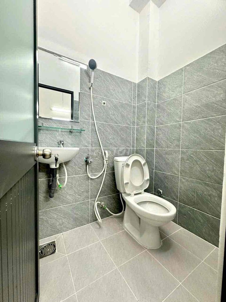 service apartment - full interior - open ballcony - 2 bedroom - 2 Phan Đăng Lưu toilet