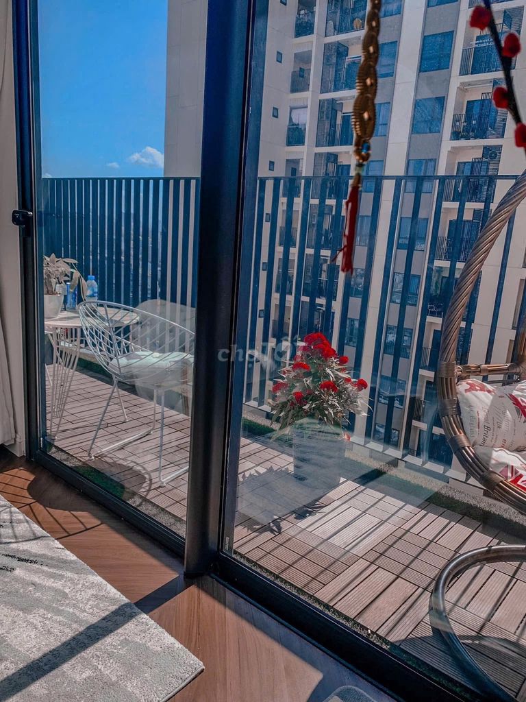 Rent apartment 3 bedrooms, full interior of 107 meters, 30 million in the capital of the evensa county of 10