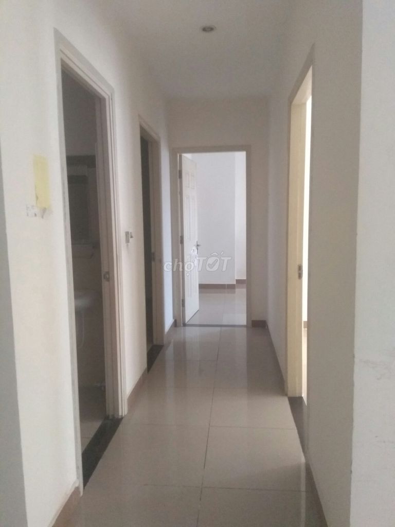 Three bedrooms 97 m.2 in the German Watch Tower River only nine million a month, new home painted