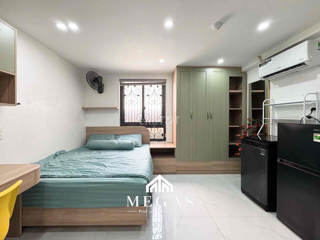 Clear the Studioing Window Full House immediately Dương Quảng Hàm