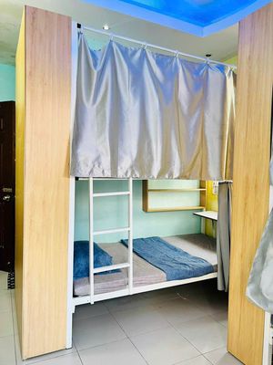 Third District dorm system, writer for 1 million and 7 bags.