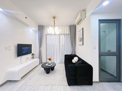 Rent Masteri An Funky a room full of fancy furniture for 18 million
