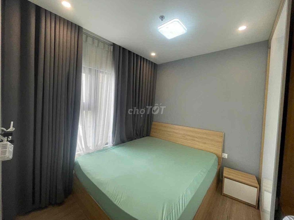 Renting two bedrooms plus 69 m2 full of television furniture, sofa, refrigerators, washing machines,...