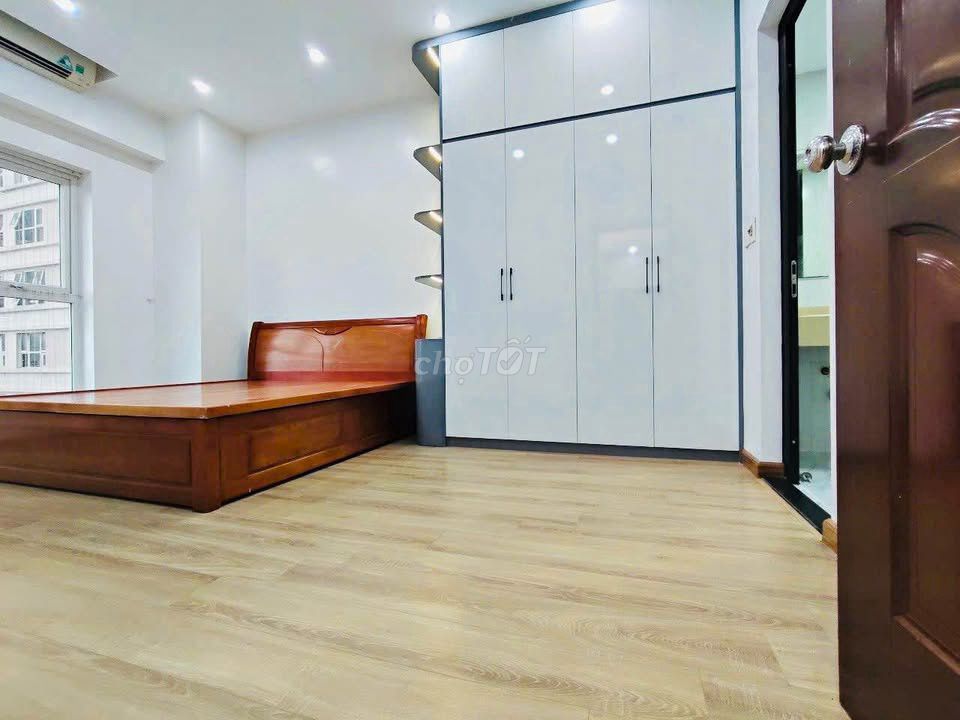 C/Centen High, Japan rents three bedrooms, 18 million in interior.