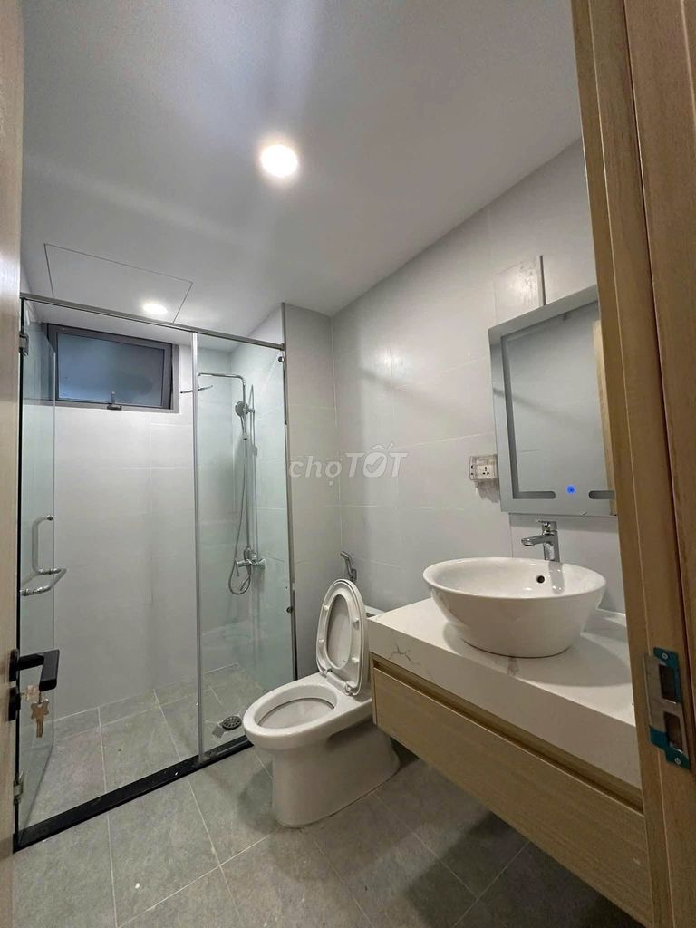 Satra Eximland, Phan Đăng Lưu (2 Bedrooms, 2 toilets) At 16 million a month Full interior