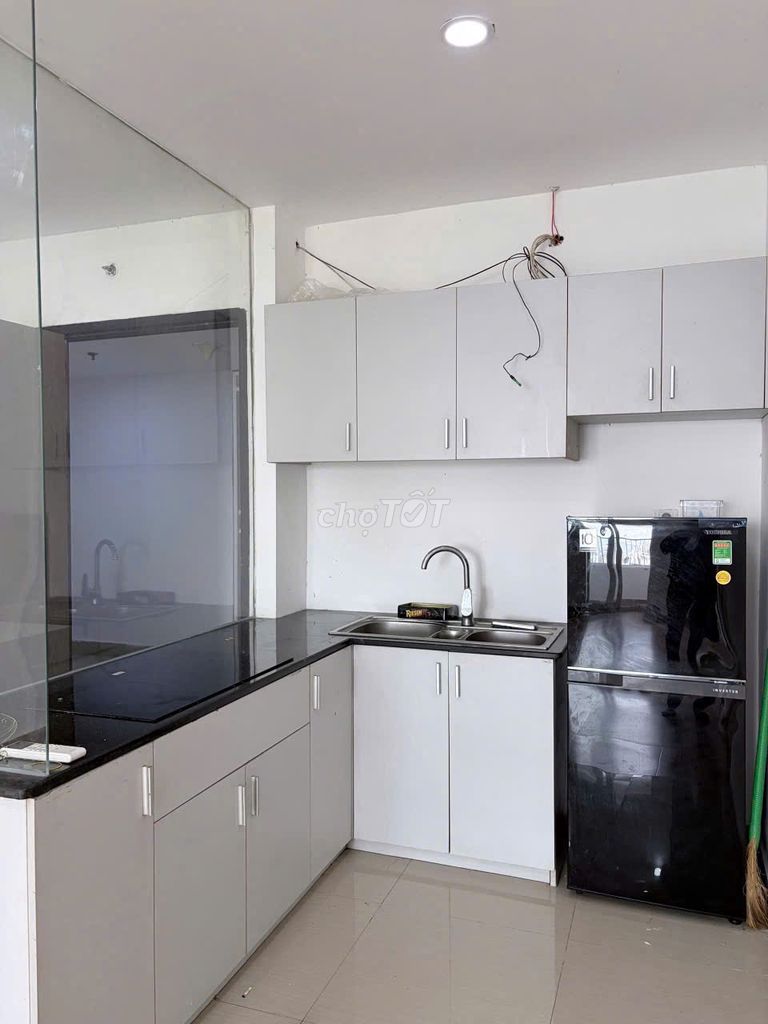 Chung cư Nhiêu Tứ, Hoa Sứ, bedroom: Two bedrooms, ntcb, 60 meters2, 10 million.