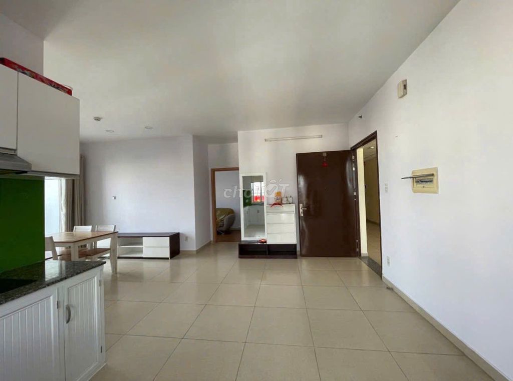 Nguyễn Thượng Hiền building, bt: 62 meters2, 2 p sleeping, air conditioning, 10.5 million