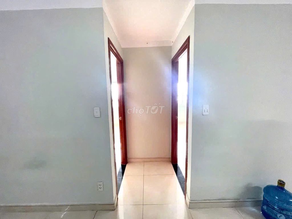 The D-Nguyễn Văn Công-base 2 p sleeps 11 million a month.