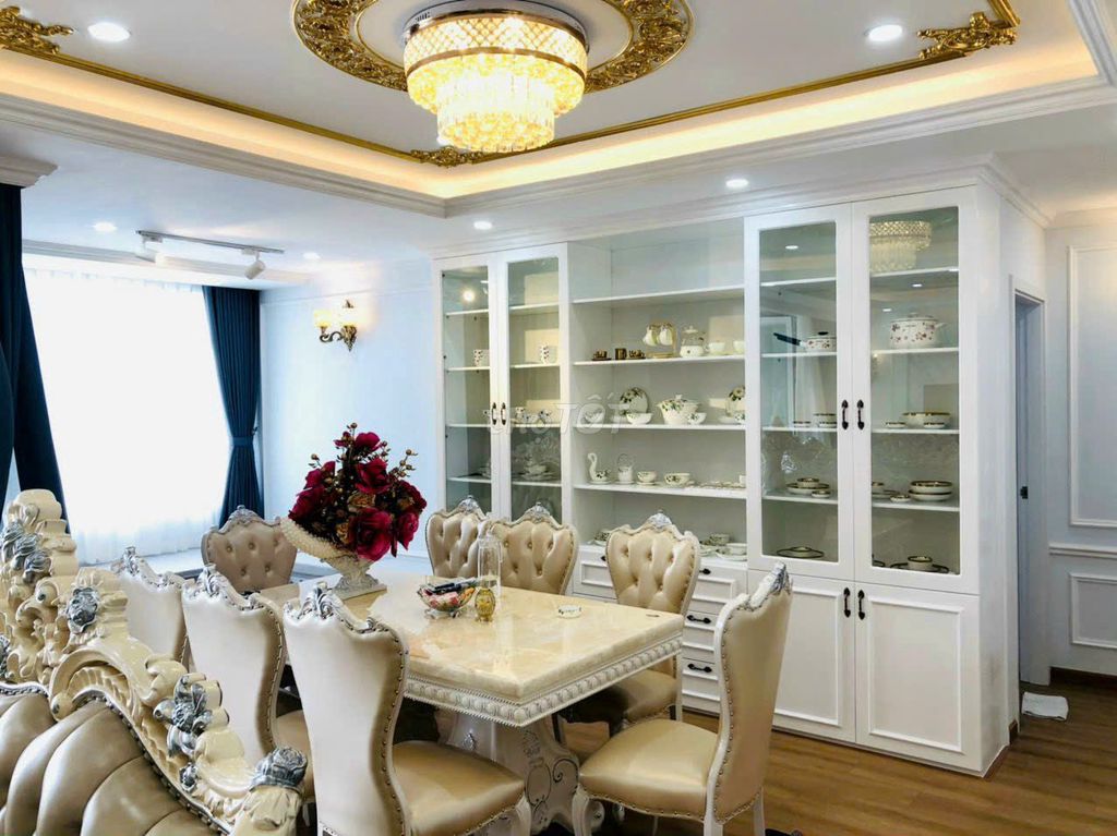 Renting apartment Cộng Hòa Plaza - Tân Bình 01 180 M2 - 4 bedroom - 3 toilet - 18 million