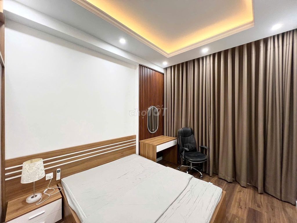 Republic apartment, 18 Cộng Hòa- 2-p apartment, 155 million a month interior.