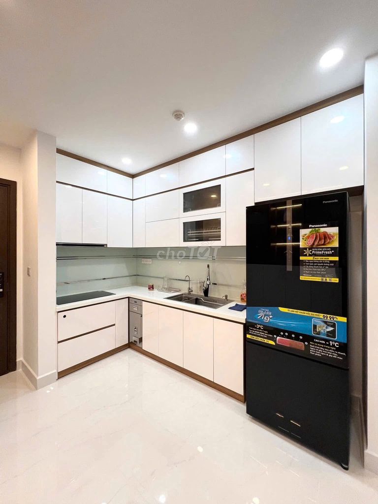 Republic apartment, 18 Cộng Hòa- 2-p apartment, 155 million a month interior.