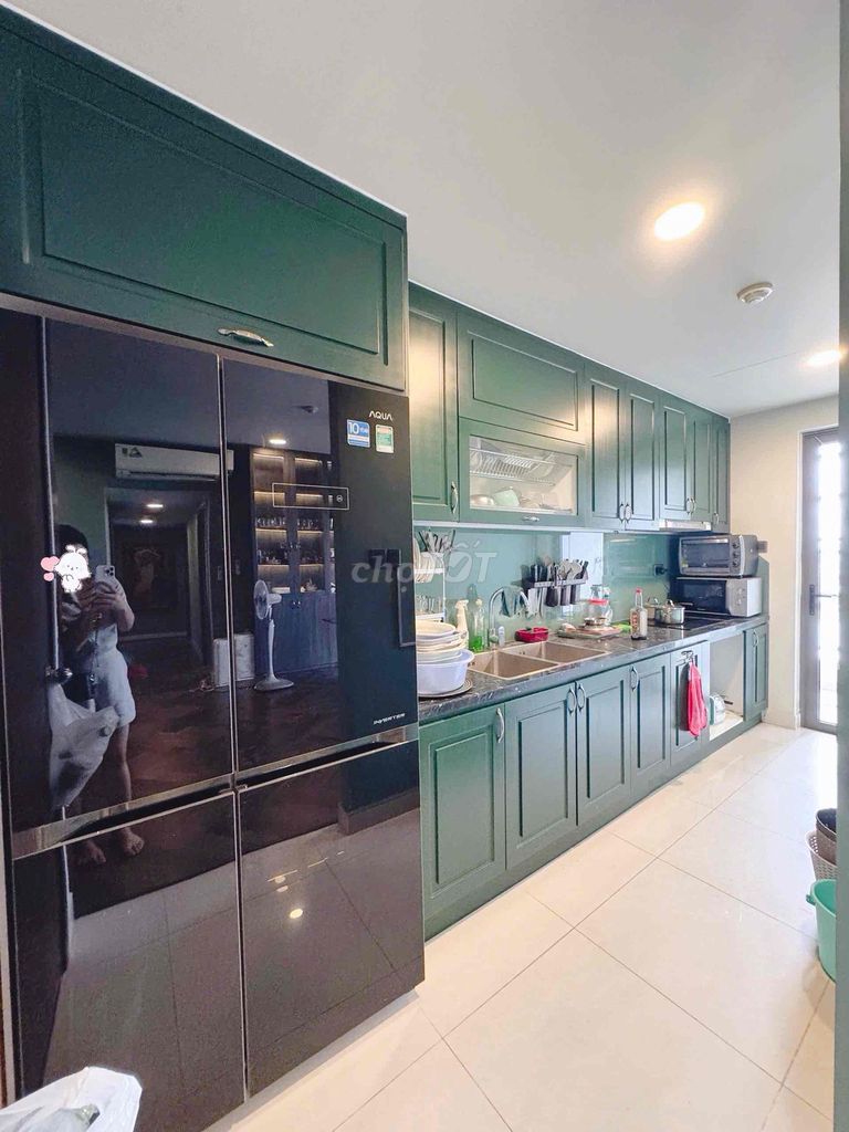 High-class apartment view river three bedrooms Saigon Royal