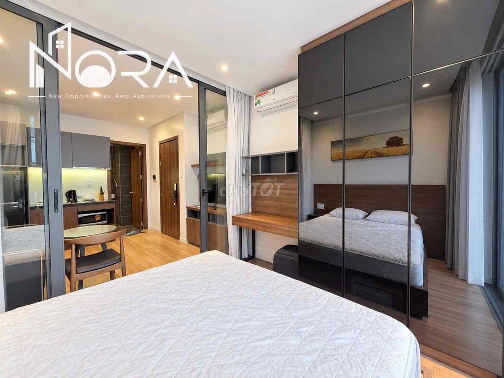 Open new apartment 100% - full modern furniture at the center