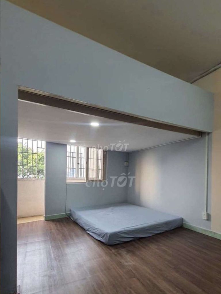 Rent an apartment in the first district.