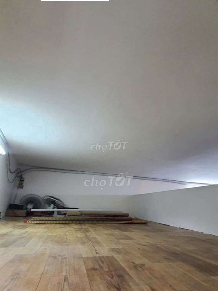 Rent an apartment in the first district.