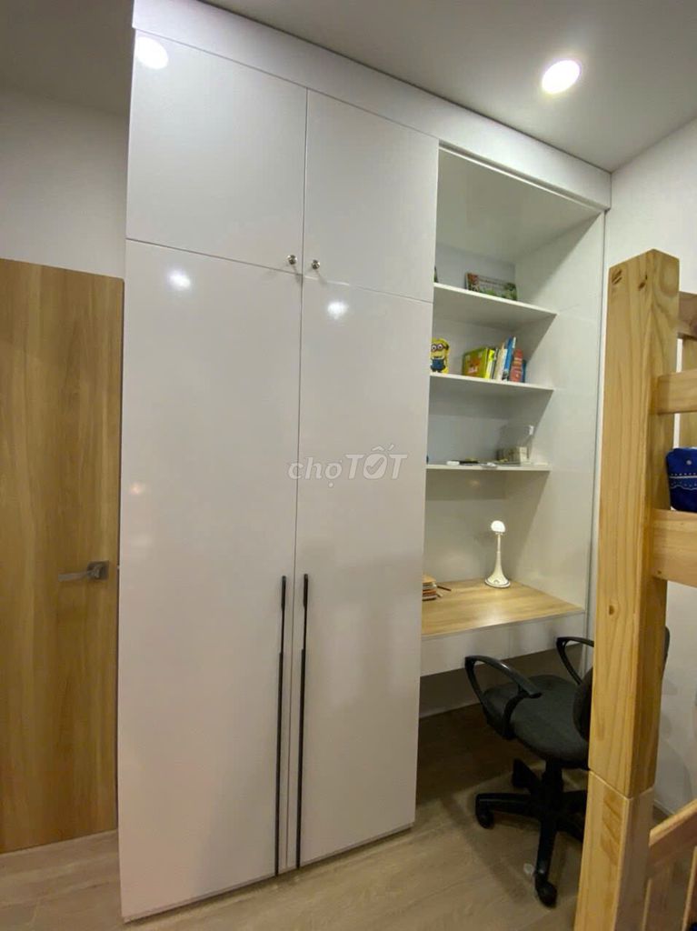 Let's go to the EARC, 71 m2 bedrooms plus 2 toilets, Full interior, 14.5 million