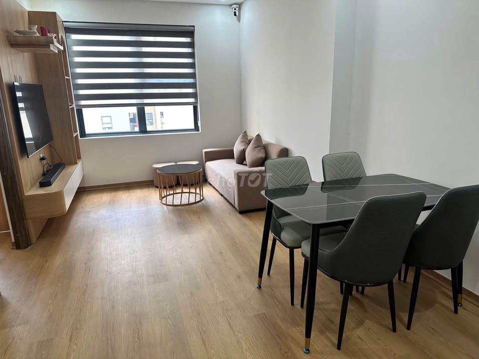 Rent C/c level Sky Center, Phổ Quang - 2 bedroom, Full interior cost 14 million