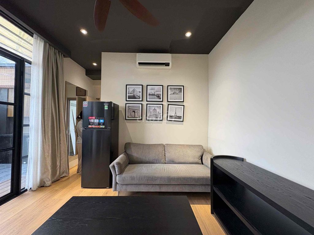 Rent the apartment. One of Tô Hiến Thành's own garden bedrooms.