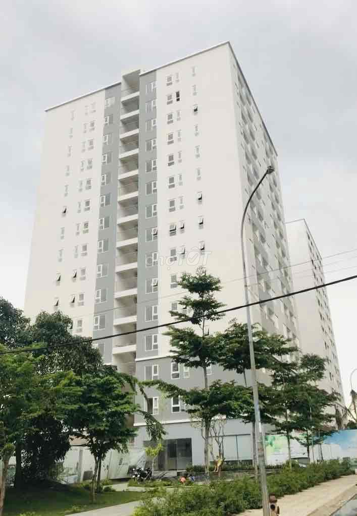 Rent a six-year-old district apartment.