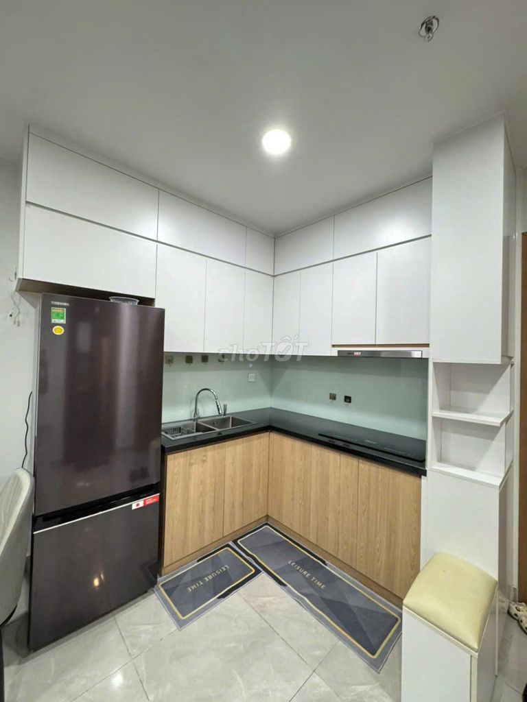 The Piffy apartment. Tx13 District 12. The area is 55 meters two bedrooms. Nine million.