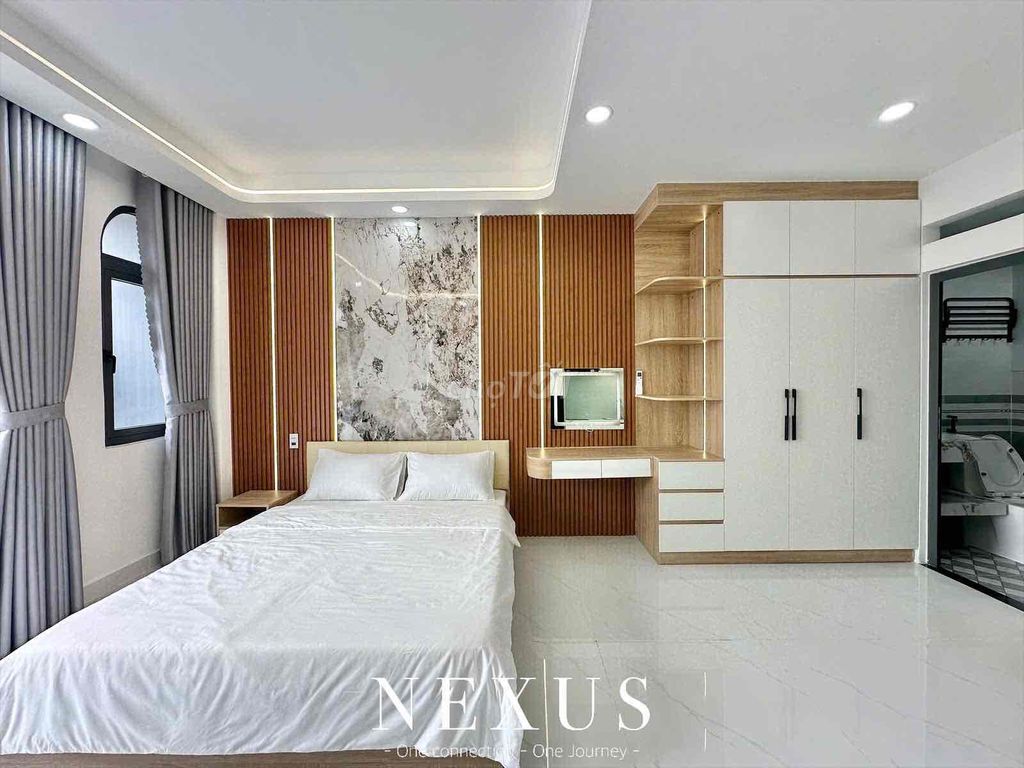 A cool full interior studio right here,art Phan Huy Ích.