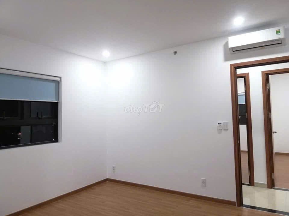 Piffy ten-13 District 12. area 50 meters two bedrooms. ntcb.8 million