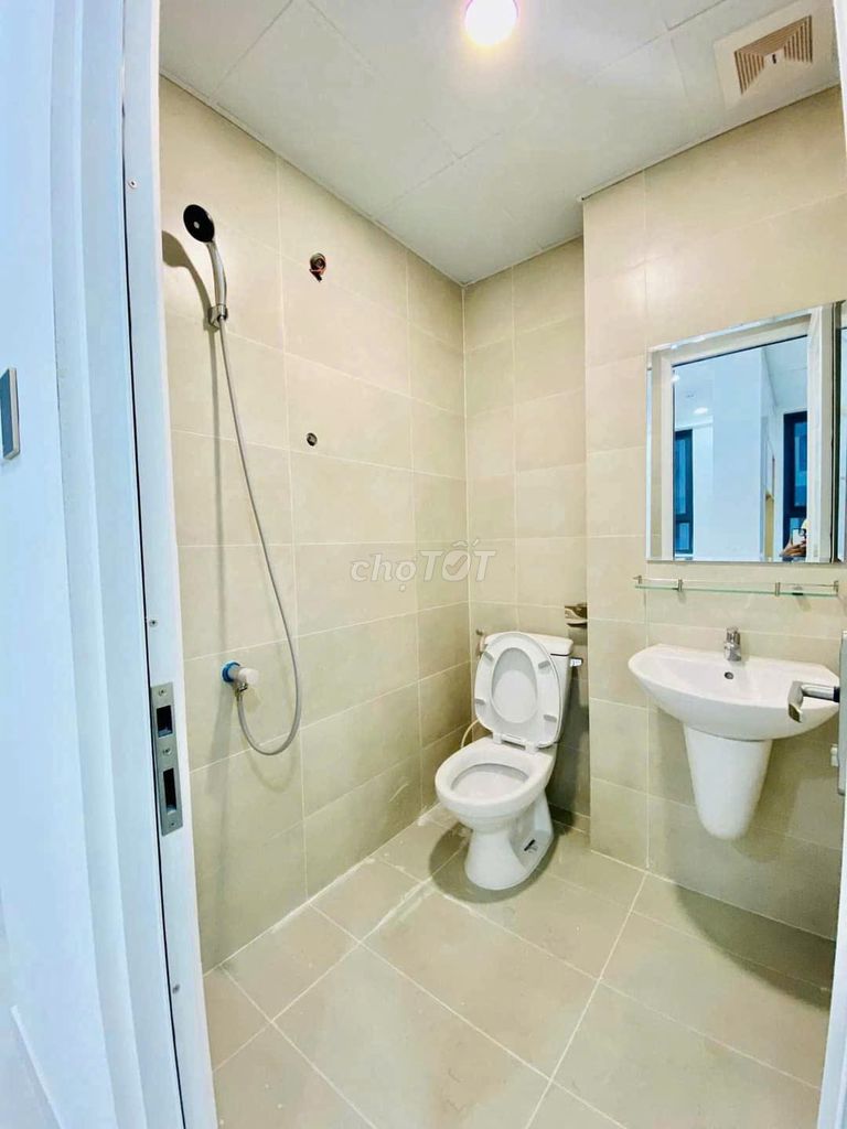 wronggon intela rents a two-room bathroom with a free rent of 5.5 million.