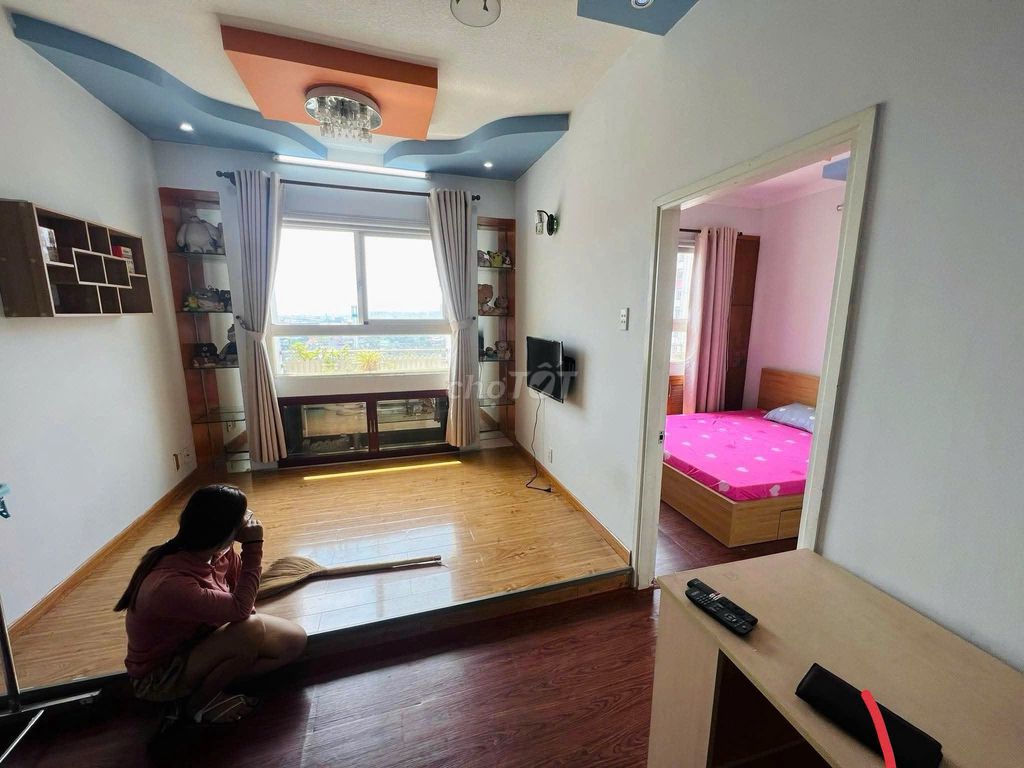 Rent an apartment in E.U. 3 Nguyễn Văn Quá, Đông Hưng Thuận District 12.