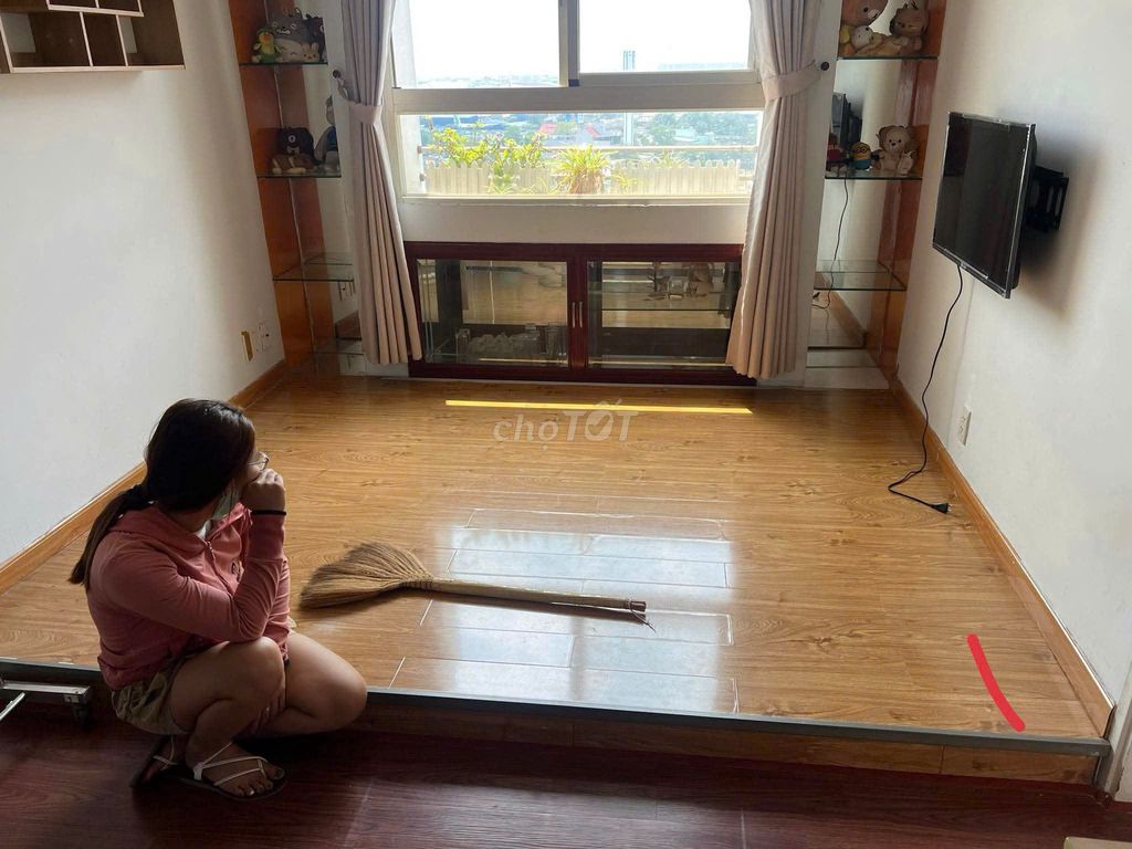 Rent an apartment in E.U. 3 Nguyễn Văn Quá, Đông Hưng Thuận District 12.